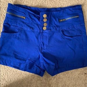 High waisted form fitting shorts